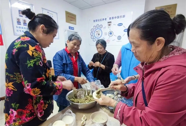 ag凯发乾翔健康集团专业服务成就幸福晚年构建完善康养服务体系(图2)